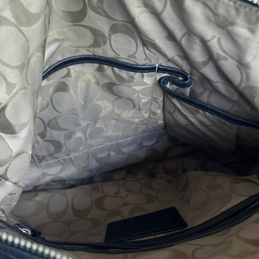 COACH Vintage Legacy Slim 9188 Duffle Crossbody - Picture 4 of 7
